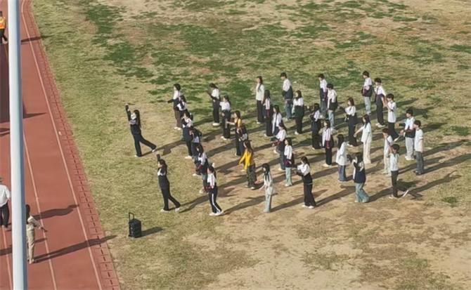 微信图片_20250422133701_看图王 微信图片_20250422133701_看图王