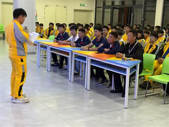 97c987b5f0135eaba4012a942ee8f16a