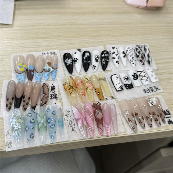 微信图片_20251105170517_230_450 微信图片_20251105170517_230_450