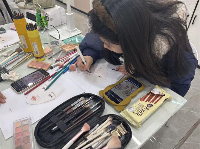 微信图片_20251127170625_2288_42 微信图片_20251127170625_2288_42