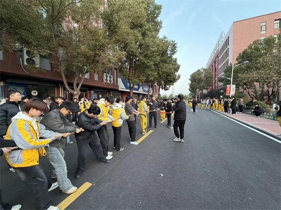 5c55211746de8499734eccea03660b22