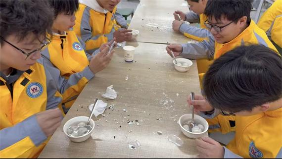 467b6ff108675049cda29e7f3aeb018f