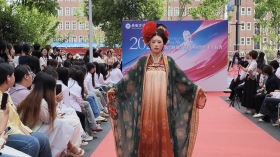 绮妆逐梦·次元共生——航空轨道学院2026cos展暨期末美妆秀圆满举办
