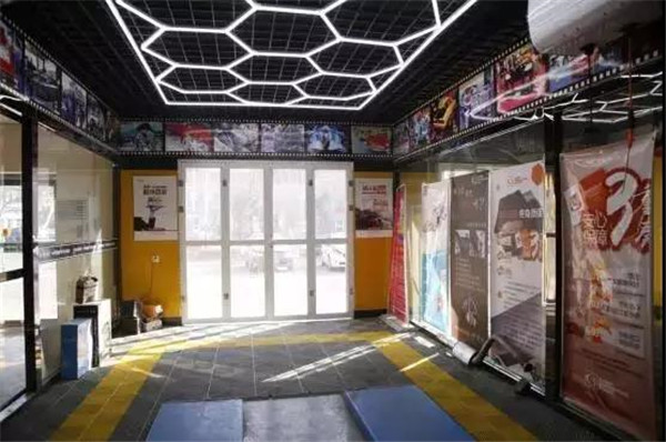 安徽万通创业示范店装修设计