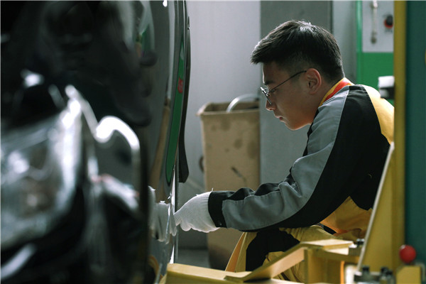 安徽万通汽车专修学院