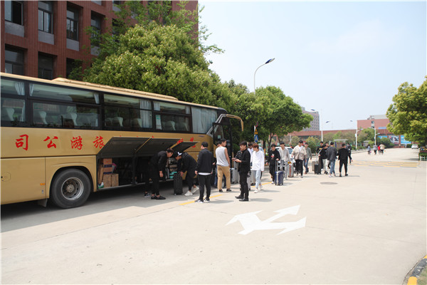 安徽万通学子赴奇瑞新能源顶岗实习