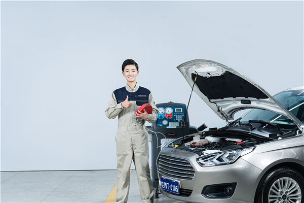 安徽万通汽车专修学院