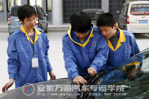 很多怀揣&ldquo;汽修梦&rdquo;的青年学子在安徽万通成才