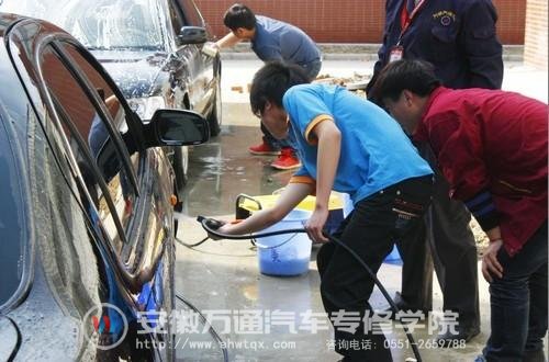 安徽万通致力于让每一个有梦的青年学子实现梦想