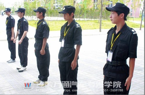 安徽万通&ldquo;校卫队&rdquo;维护校园和谐