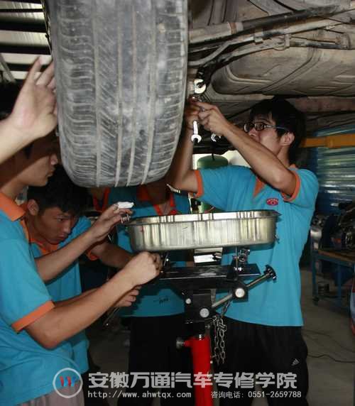 安徽万通学子靠技术实现梦想