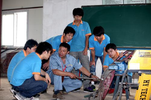 安徽万通学子学技术的信念很坚定