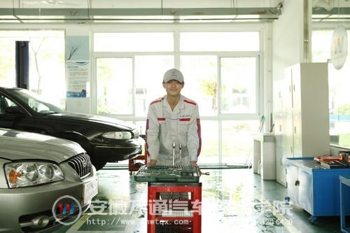 学汽修，好就业