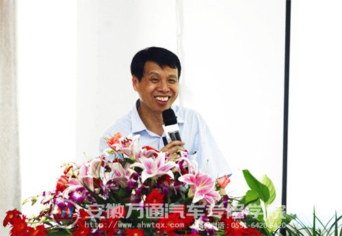 朱军教授给万通讲师团们带来了精彩的演讲