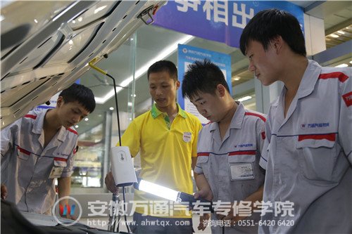 江浩老师比赛中