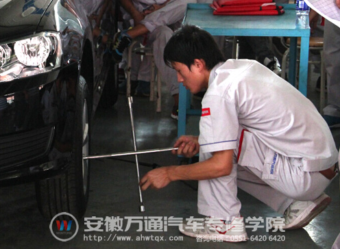 同样的动作同样的帅气