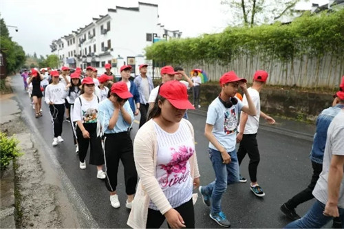 走进大美黄山，感悟徽州文化—安徽万通新生夏令营